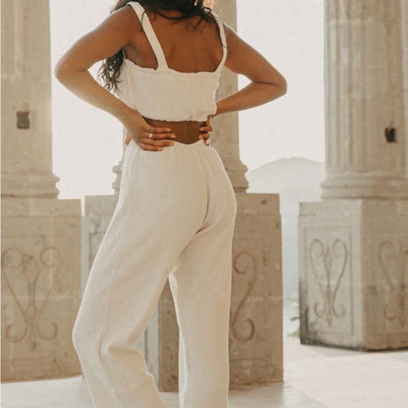 White pants - Picture 2 of 10